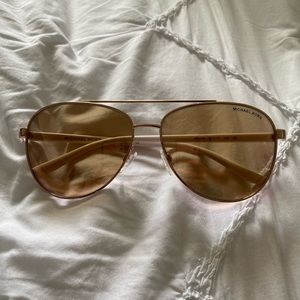 Michael KORS aviator pink sunglasses